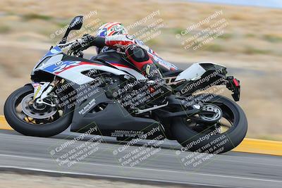 media/Jan-15-2023-SoCal Trackdays (Sun) [[c1237a034a]]/Turn 16 (120pm)/